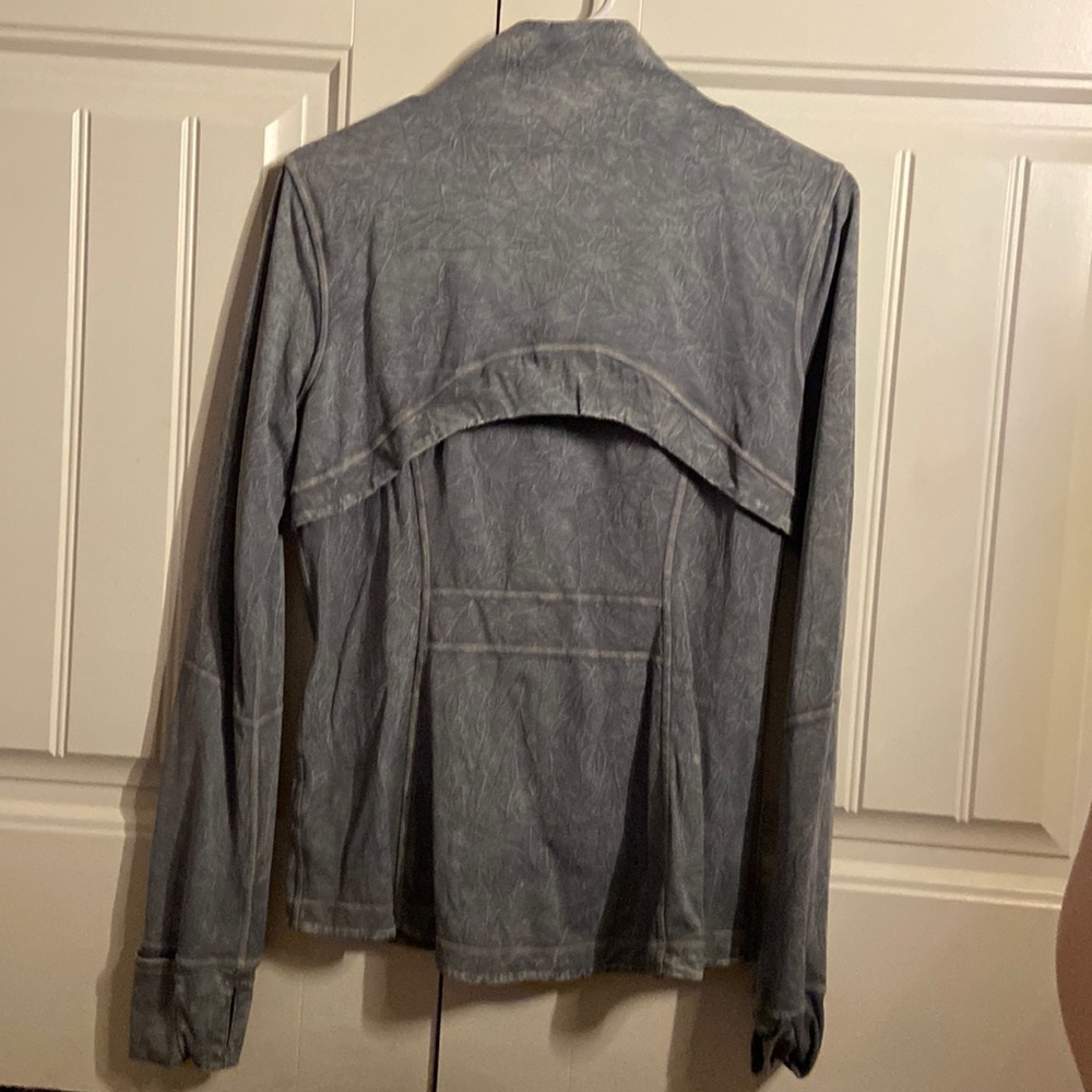 Lululemon define